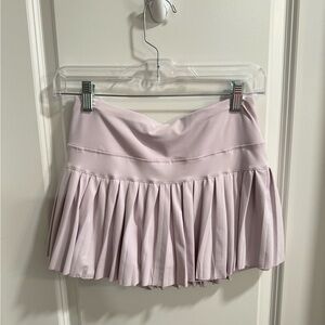 Gold Hinge athletic skirt light purple/pink.